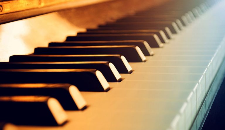 Fantastic Benefits Your Child Can Get from Learning the Piano